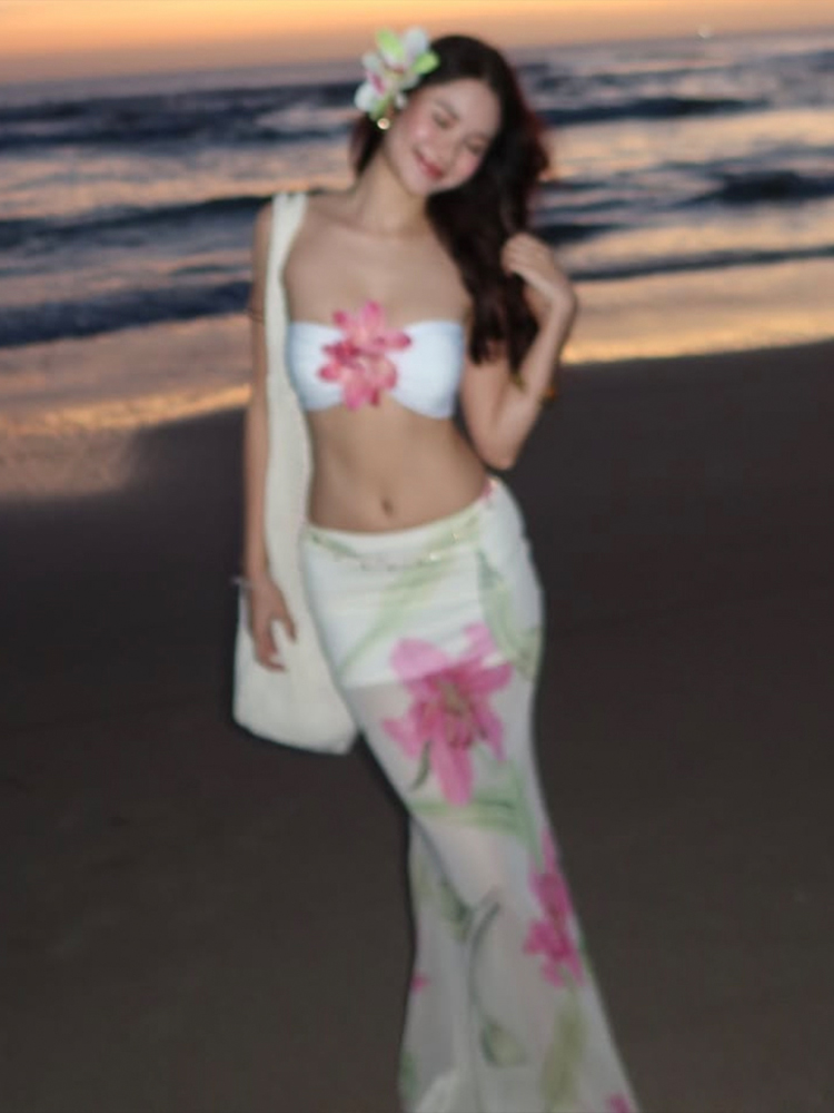 Nibber Pretty Women Two-Piece  - đánh giá và giá Romper Floral Print